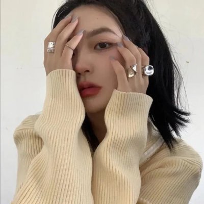 精神病姊妹花封面